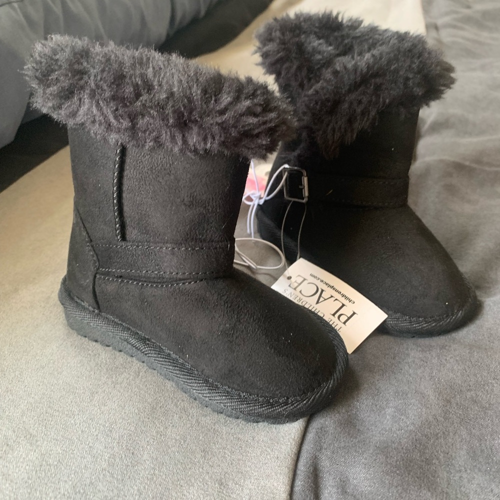 Black Boots with fur - Toddler Girls 5c - Children’s Place NWT
